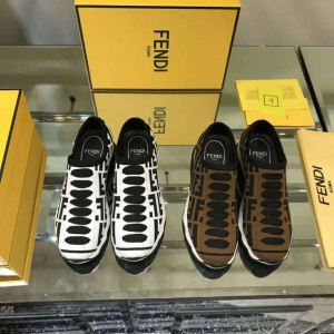 FENDI フェンディ ランニングシューズ 2色可選 秋冬超人気の最新作 絶妙な新商品 2020新品入荷