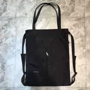 お値段もお求めやすい レディースバッグ やはり人気ブランド バレンシアガ ランキング1位 BALENCIAGA