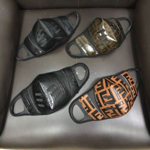 多色可選 マスク １点限りVIPセール FENDI オススメのアイテムを見逃すな フェンディ