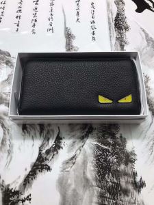 オシャレ度急上昇フェンデイ スーパーコピーFENDI 19PreFall I See You eyes 財布 値段安い 人気 ランキング2020ロングウォレット