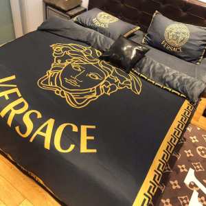 秋冬に大注目のカラー ヴェルサーチ 2020秋断然ブランド推し VERSACE 寝具4点セット
