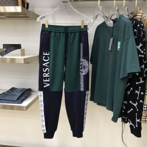 2020春新作 ヴェルサーチVERSACE ファッションに取り入れよう ジーンズ お値段もお求めやすい