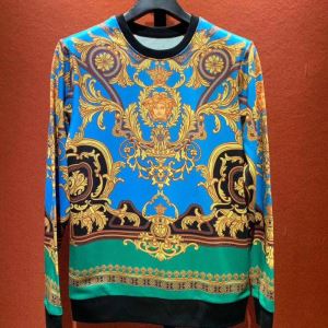 プルオーバーパーカー 2020秋冬最重要アイテム VERSACE ヴェルサーチ ...