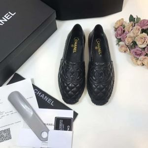 おすすめアイテム 2020春夏新作 シャネル CHANEL 2色可選ローヒール