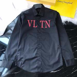 秋冬コーデValentino ヴァレンティノ 服 サイズ トレンド感と実用性 カジュアル メンズ 長袖シャツ 大人の着こなし新作