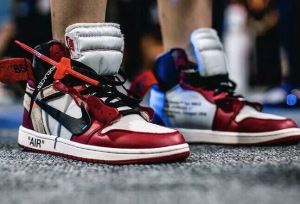 2020秋冬 OffWhite オフホワイト スニーカー ファション性の高い 飽きの来ない