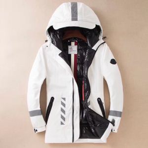 2色可選OffWhite 2020【SALE】オフホワイト 真冬でも温かく過ごせるダウンジャケット