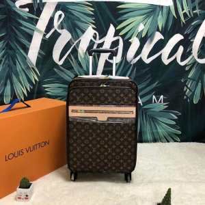 やっと見つけた国内即発スーツケース ルイ ヴィトン2020春夏の大注目トレンド LOUIS VUITTON