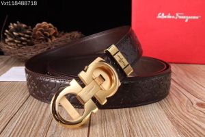 流行の注目ブランド FERRAGAMO サルヴァトーレフェラガモ ベルト すっかり定番化 2色可選