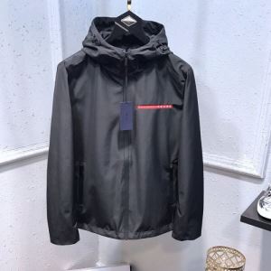 プラダ ダブルテクニカルジャージー ジャケット2020春夏トレンド速報PRADA 通販 カジュアルエレガント ウィンドブレーカー