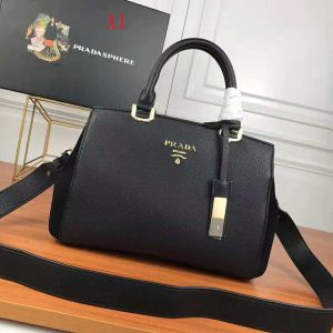 ハンドバッグ 多色可選 有名人同じアイテム 主役級のアイテム 定番品質保証 PRADA プラダ