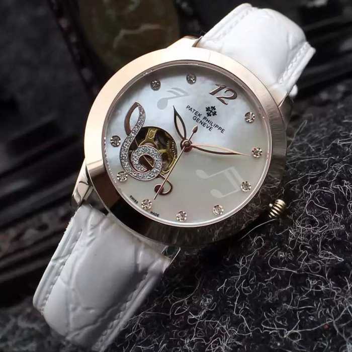 大注目2020 Patek Philippe パテックフィリップ サファイヤクリスタル風防 女性用腕時計 8色可選