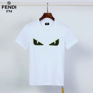 2色可選 フェンディ幅広いアイテムを展開 FENDI高級感のある素材 半袖Tシャツ 2020年春限定
