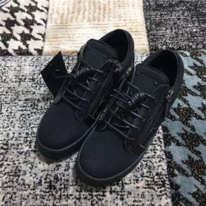 ランニングシューズ 幅広いアイテムを展開 ジュゼッペ ザノッティ 高級感のある素材 GIUSEPPE ZANOTTI