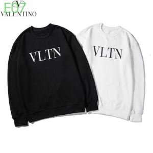 今季流行りの人気新作 ヴァレンティノ VALENTINO プルオーバーパーカー 2色可選 春夏の流行り2020新品