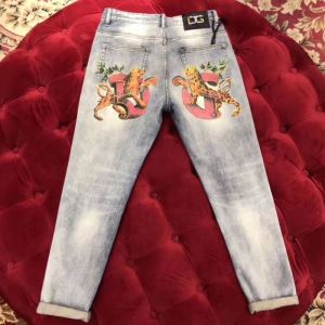 2020モデル ジーンズ この時期の一番人気は ドルチェガッバーナ DolceGabbana