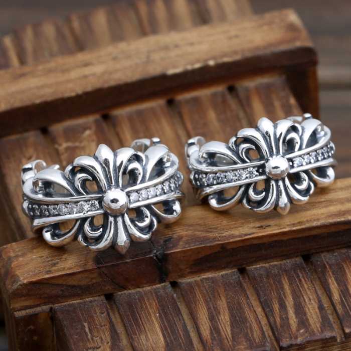 人気新品★超特価★ クロムハーツ CHROME HEARTS シルバー925 余計な装飾がなく指輪