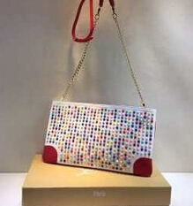 素敵 2020 Christian Louboutinクリスチャンルブタン使い勝手のいいモデル　バッグ