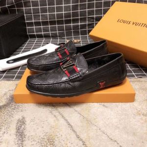 カジュアルシューズ ルイ ヴィトン LOUIS VUITTON 2020春夏トレンドアイテム 今期のトレンド定番アイテム