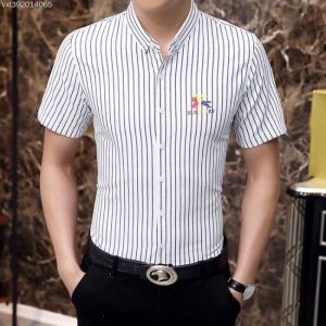 涼しげに演出 長袖 ロンTロングTロングTシャツ 涼しげに演出 バーバリー BU...