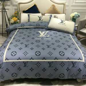 毎日はちょっとイイ秋冬新品寝具4点セット ルイ ヴィトン秋こそ楽しめるアイテム LOUIS VUITTON