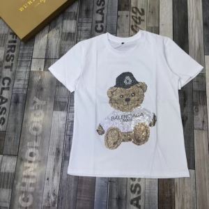 有名ブランドです 2色可選 バレンシアガ 着こなしを楽しむ BALENCIAGA 半袖Tシャツ 限定品が登場