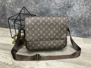 重宝するアイテム 斜め掛けバッグ ルイ ヴィトン LOUIS VUITTON 2020春夏新作
