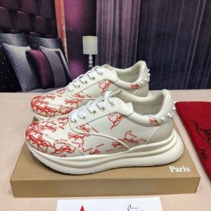 ランニングシューズ 2色可選 通勤通学どちらでも使え クリスチャンルブタン Christian Louboutin 万能に使える