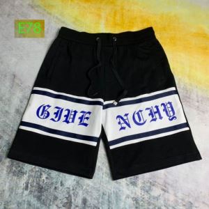2020年春夏のトレンドアイテム ジバンシー GIVENCHY ショートパンツ ...