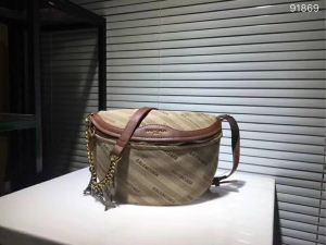 美品入手困難 バレンシアガ BALENCIAGA ショルダーバッグ 3色可選 2020人気の主流アイテム