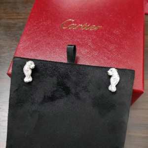 定番のスタイル春夏限定 ピアス 風通しの良いフレア カルティエ CARTIER 大人カジュアル夏ファッション2020