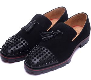2020最新入荷 クリスチャンルブタン めちゃくちゃお得CHRISTIAN LOUBOUTINフラットシューズ