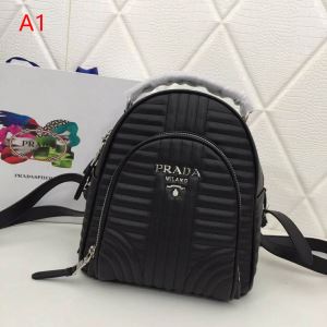 2020年最新ファッション 春夏シンプルファッションでOK プラダ PRADA リュック 4色可選