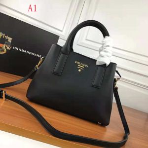 上品でファッション 2020年人気満々のブランド PRADA プラダ ハンドバッグ 3色可選