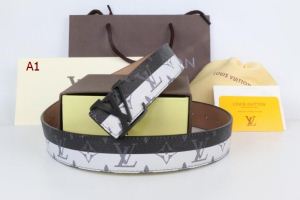 流行の注目ブランド ルイ ヴィトン LOUIS VUITTON 日本限定素材 多色可選 ベルト 激安特売中