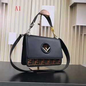 すっかり定番化 フェンディ FENDI ハンドバッグ 4色可選 ストリートファッション