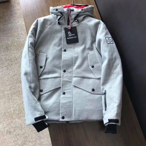 限定的新作入荷 MONCLER モンクレール ダウンジャケット 最安値激しい争奪戦 値段が安く　入手困難