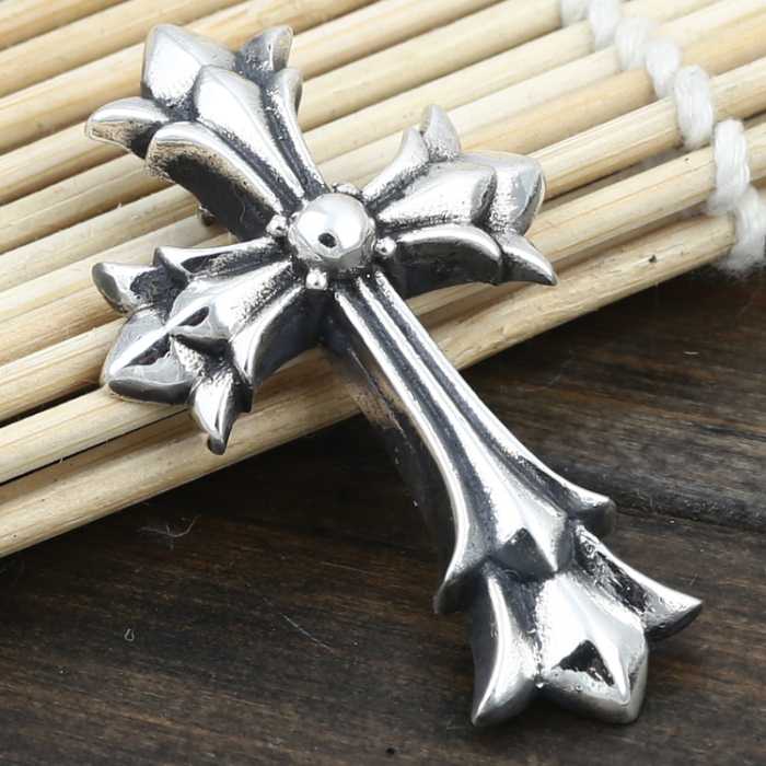 特別人気感謝SALE 2020 クロムハーツ CHROME HEARTS シルバー925 ペンダントトップ 十字架