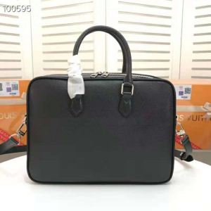 LOUIS VUITTON ルイ ヴィトン ブリーフケース ミックス感が溢れる 話題の新作到着芸能人愛用