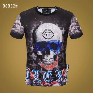 PHILIPP PLEIN エレガントな雰囲気 フィリッププレイン おしゃれな人が持っている 半袖Tシャツ