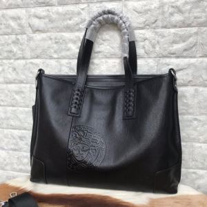2020SS数量限定ヴェルサーチ ビジネスバッグ 激安 VERSACE PALAZZO LAPTOP CASE A4サイズ通勤バッグ 一目惚れ