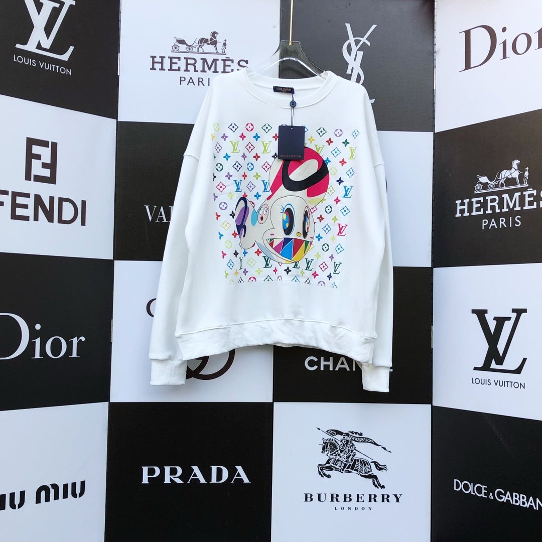 ルイ ヴィトン 2020秋冬トレンドデザイン　LOUIS VUITTON　素敵続くトレンド　プルオーバーパーカー　人気の秋冬新作再登場