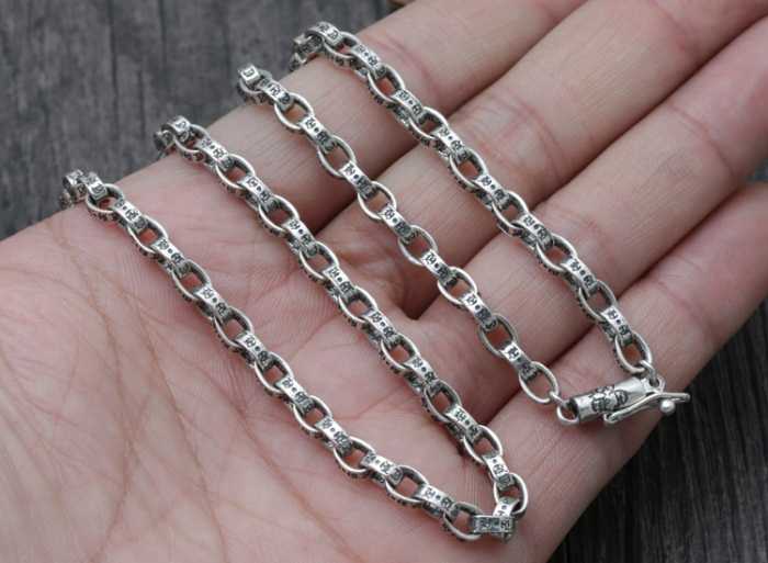 高評価の人気品 クロムハーツ CHROME HEARTS シルバー925 デイリーに活躍しそうなネックレス
