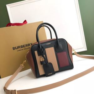 絶対に見逃せない バーバリー BURBERRY おしゃれに大人の必見 レディースバッグ