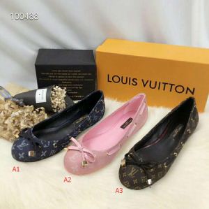流行の注目ブランド LOUIS VUITTON ルイ ヴィトン カジュアルシューズ 3色可選 今年人気定番 超定番人気