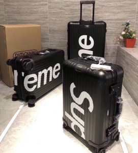 夏にぴったり上品 スーツケース シュプリーム2020春夏の大注目トレンド SUPREME 王道コンビ