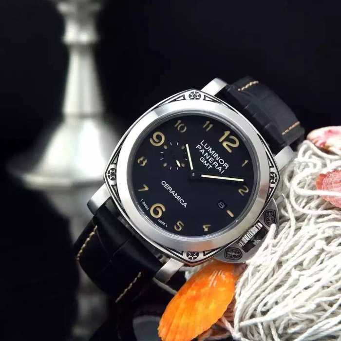 大人っぼい2020 パネライ PANERAI 2針クロノグラフ 日付表示