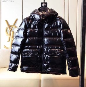 SALE年末年始限定 MONCLER モンクレール ダウンジャケット新作コレクションが登場