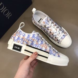人気の高いブランド ディオール DIOR 20新作です スニーカー 普段使いにも最適なアイテム