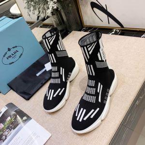 プラダ 秋こそ楽しめるアイテム PRADA 今年らしいおすすめ新品 ランニングシューズ 2020秋断然ブランド推し